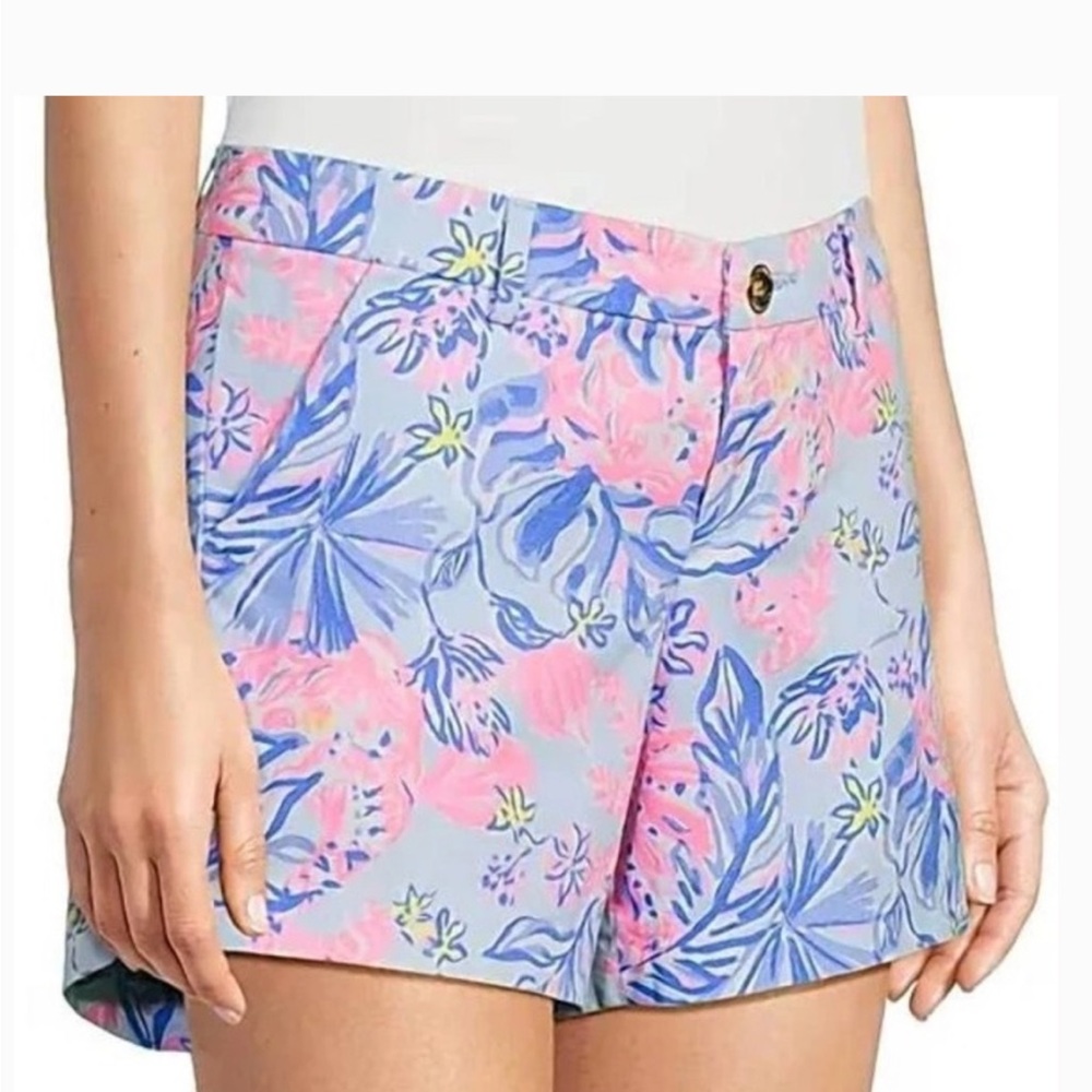 Lilly Pulitzer Callahan shorts in Elephant Splash- EUC- worn 1-2 times